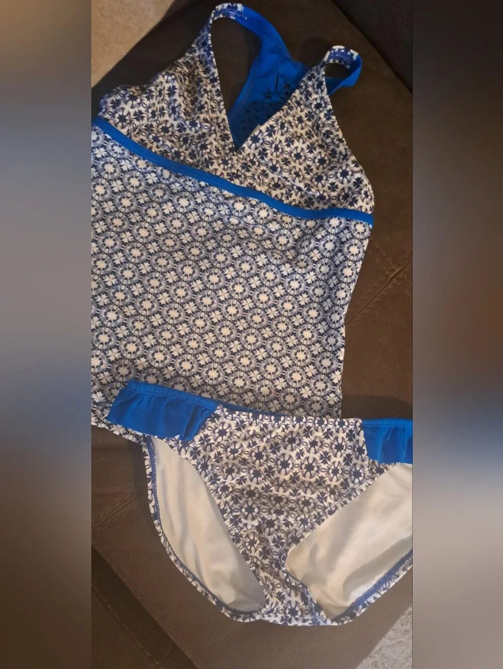 Girls Tommy Bahama Tankini Swim Suit  2-Piece Swimsuit Size 14 Beach Swimming